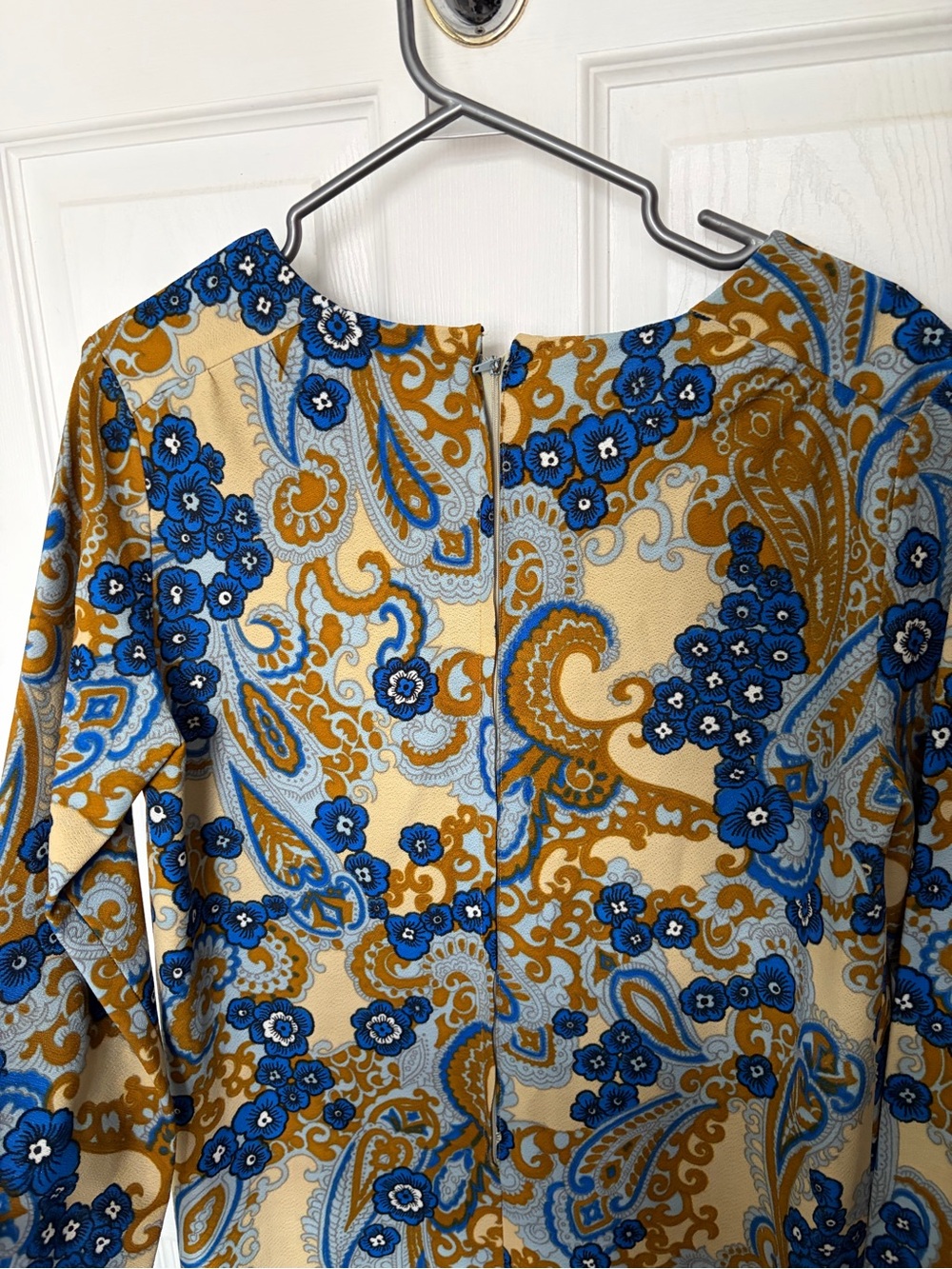 1960s Psychedelic Print Mini Dress - Picture 7 of 8